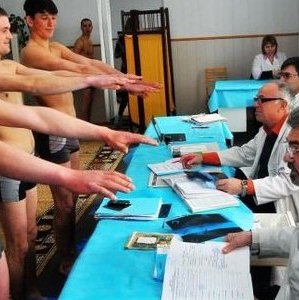 Берут ли в армию с псориазом: возможные заключения медицинской комиссии