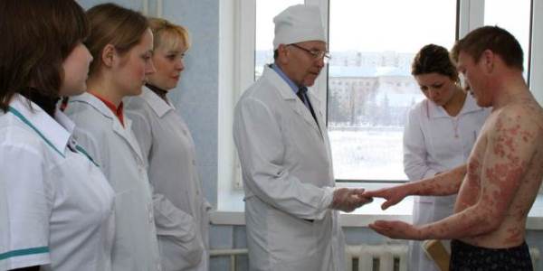 Берут ли в армию с псориазом: возможные заключения медицинской комиссии