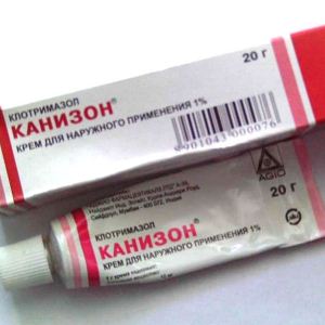 Инструкция по применению мази Акридерм ГК, фармакологические свойства и отзывы пациентов